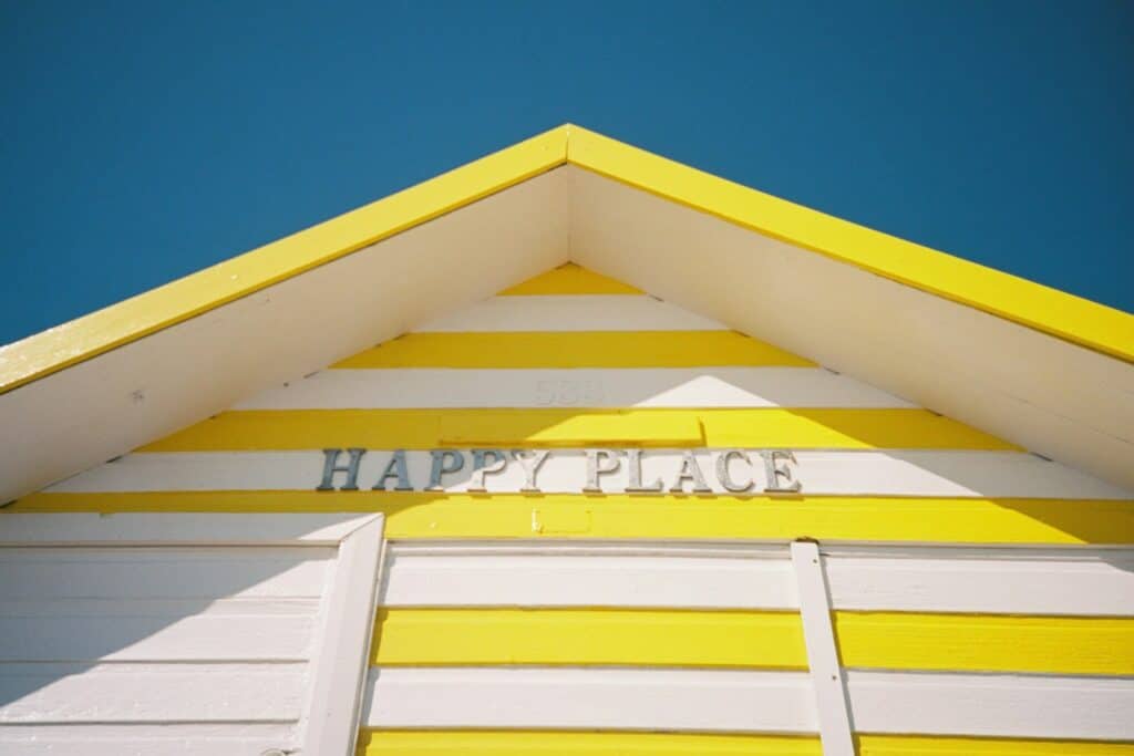 home-being-happy-place-because-of-cleaning-service